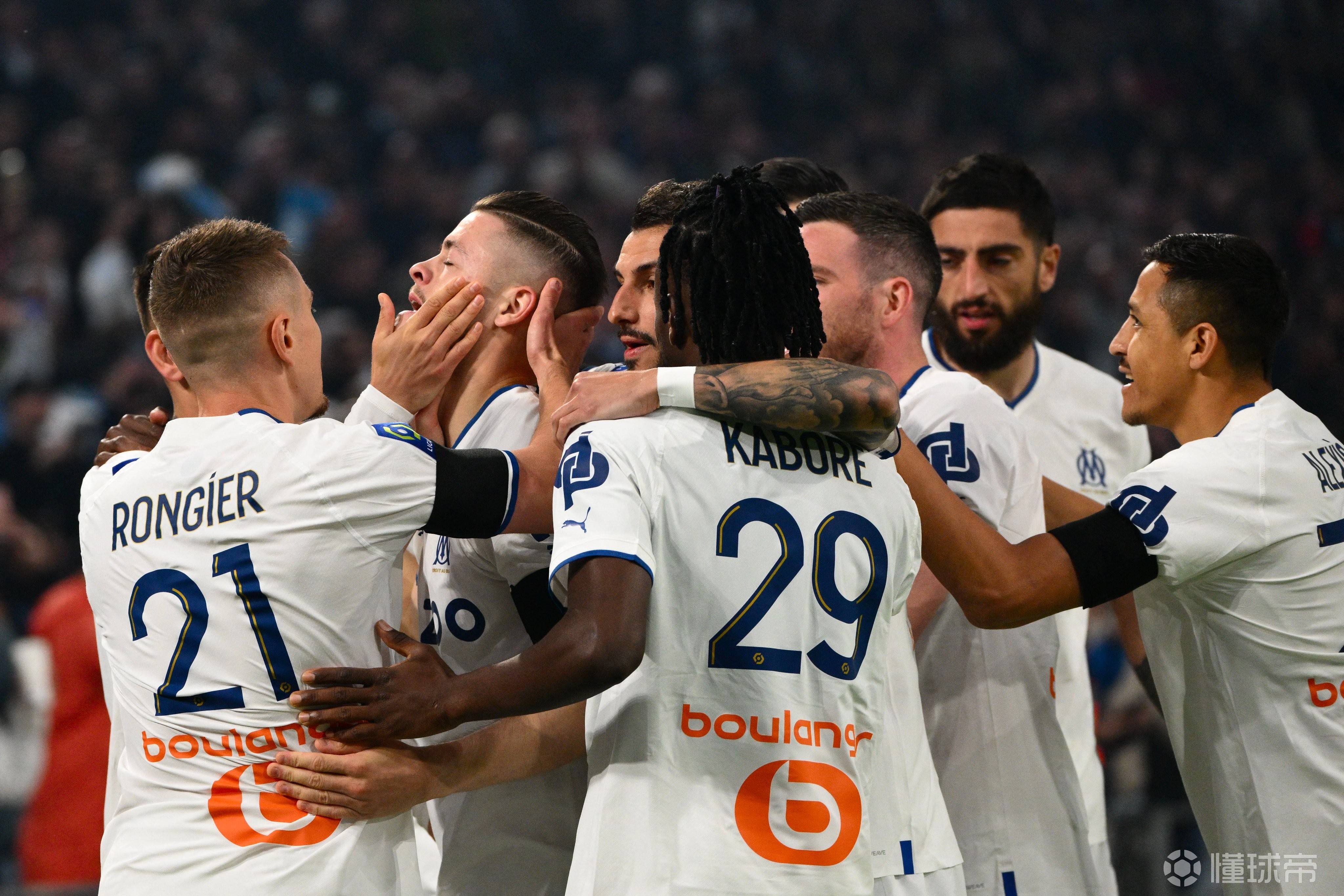 球盟会官方-离谱！拉齐奥围绕法甲内部沟通Ming关键节点势不可挡，赛后曼城备战社区盾的简单介绍